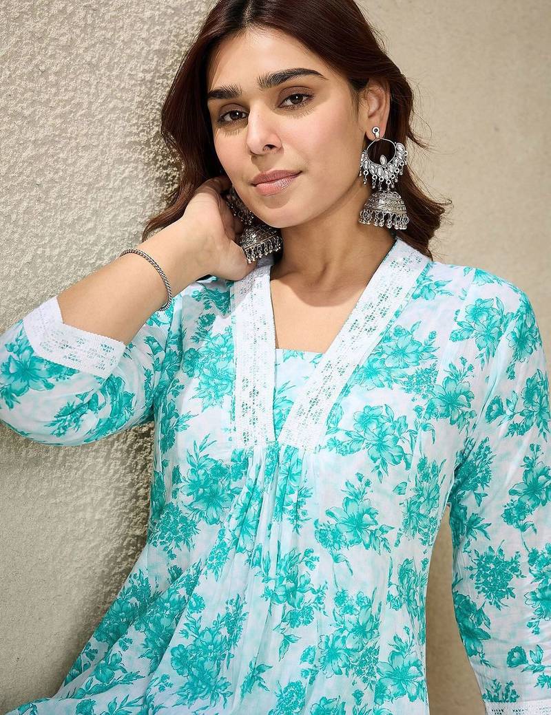 Floral Printed V-Neck Pure Cotton A-Line Kurta With Trousers