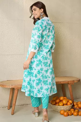 Floral Printed V-Neck Pure Cotton A-Line Kurta With Trousers