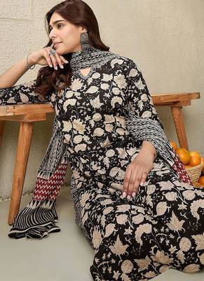 Floral Printed Notch Neck Pure Cotton Straight Kurta With Salwar & Dupatta 2