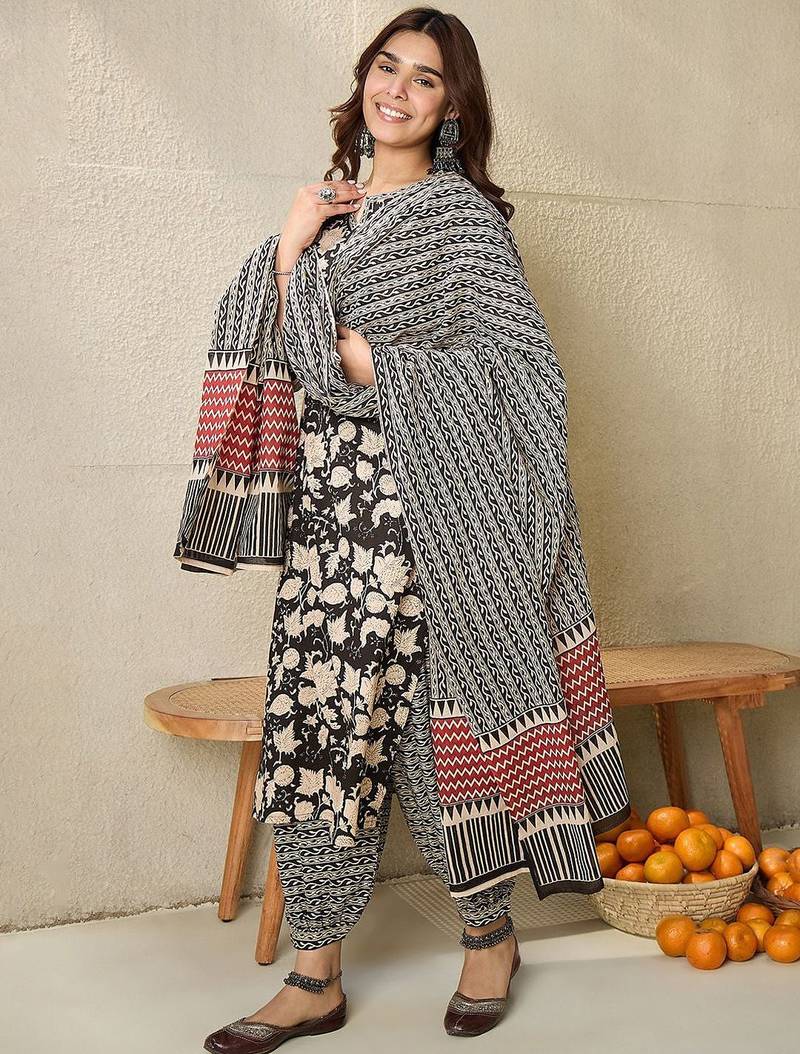 Floral Printed Notch Neck Pure Cotton Straight Kurta With Salwar & Dupatta