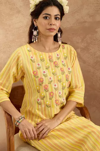 Floral Embroidered Pure Cotton Straight Kurta with Trouser