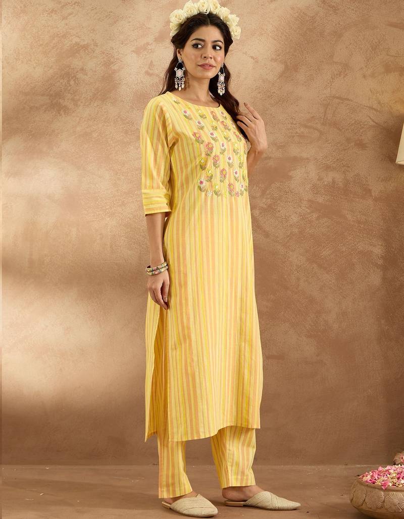Floral Embroidered Pure Cotton Straight Kurta with Trouser