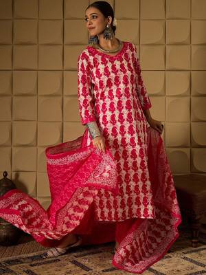 Paisley Printed V-Neck Regular Pure Cotton Kurta With Trouser With Dupatta 1