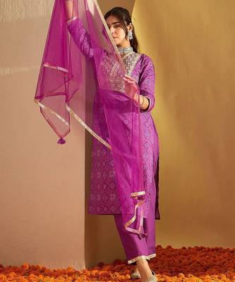 Bandhani Embroidered Sequinned Pure Cotton Straight Kurta With Trousers & Dupatta 1