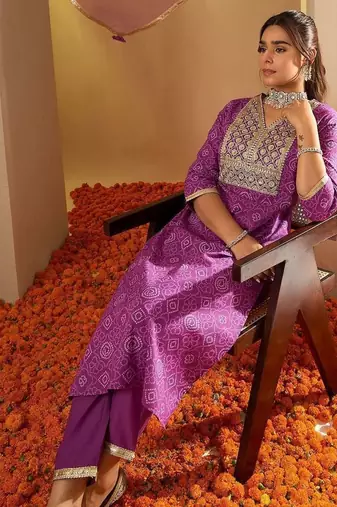 Bandhani Embroidered Sequinned Pure Cotton Straight Kurta With Trousers & Dupatta