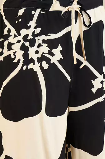 Floral Printed Straight Kurta With Palazzos