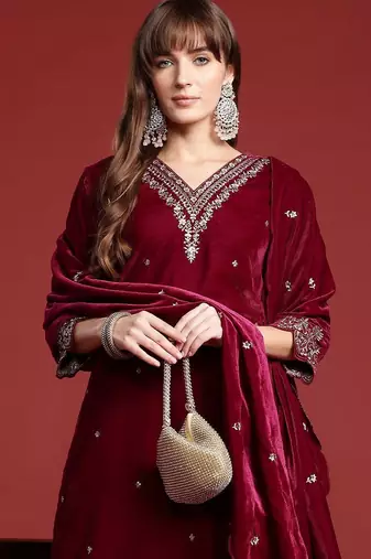 Zari & Sequin Embroidered Velvet Kurta with Trousers & Scalloped Dupatta