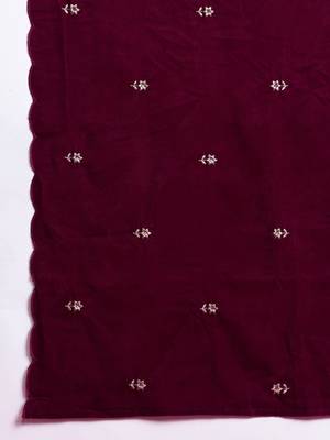 Zari & Sequin Embroidered Velvet Kurta with Trousers & Scalloped Dupatta 5