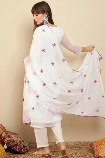 Floral Embroidered Thread Work Organza Straight Kurta With Trousers & Dupatta
