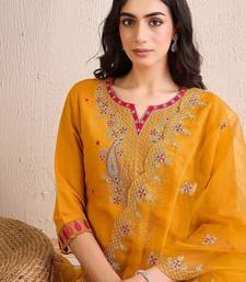 Women Ethnic Motifs Embroidered Regular Gotta Patti Kurta with Trousers & With Dupatta