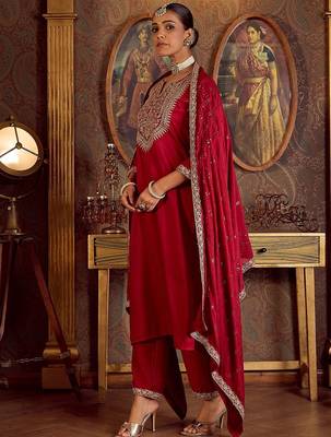 Women Paisley Embroidered Regular Kurta with Trousers & With Dupatta 5