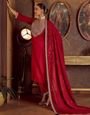 Women Paisley Embroidered Regular Kurta with Trousers & With Dupatta 7