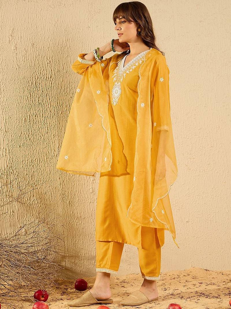 Ethnic Motifs Embroidered Straight Kurta With Trousers & Dupatta