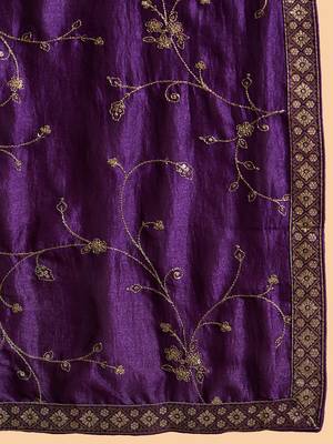 Floral Embroidered Sequinned Straight Kurta with Trousers & Dupatta 4