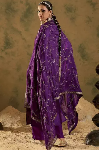 Floral Embroidered Sequinned Straight Kurta with Trousers & Dupatta