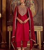 Ethnic Floral Embroidered Zari Work Detail Regular Sleeves Round Neck Kurta Set