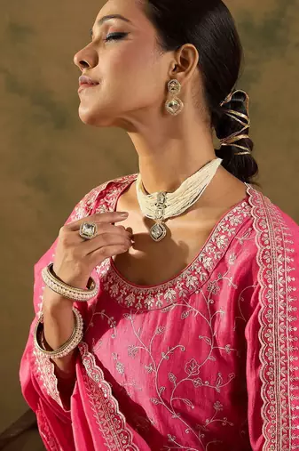 Ethnic Motifs Embroidered Thread Work Kurta with Trousers & Dupatta
