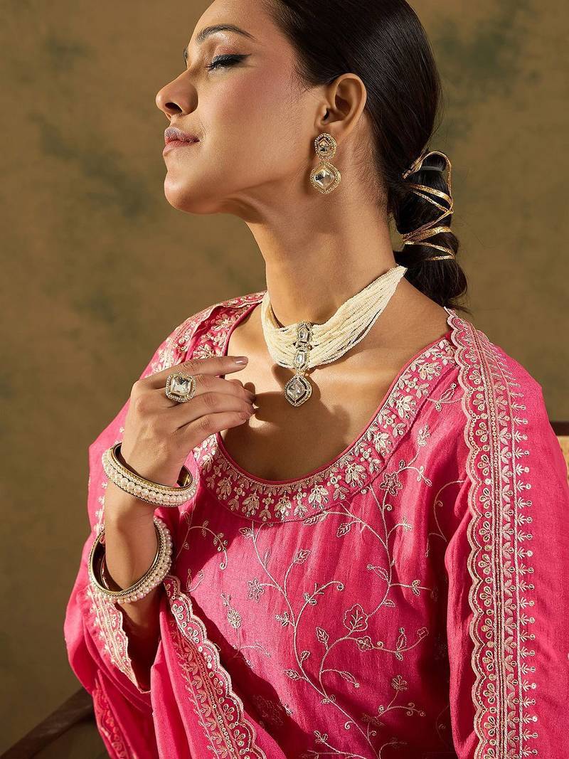 Ethnic Motifs Embroidered Thread Work Kurta with Trousers & Dupatta