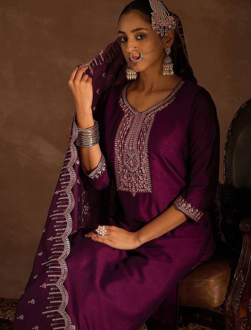 Ethnic Motifs Embroidered Sequinned Straight Kurta With Trousers & Dupatta