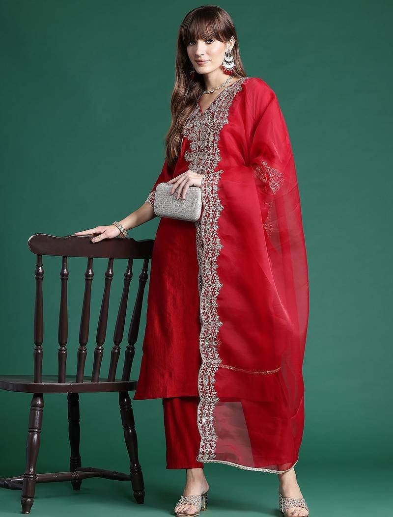 Ethnic Motifs Embroidered Regular Liva Kurta With Trousers & Dupatta