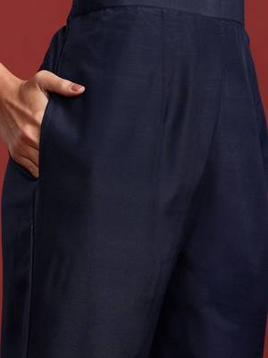 Floral Embroidered Sequinned Kurta With Trousers & Dupatta 3