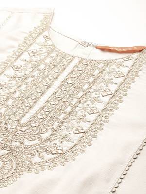 Ethnic Motifs Embroidered Panelled Liva Kurta With Trousers & Dupatta 2