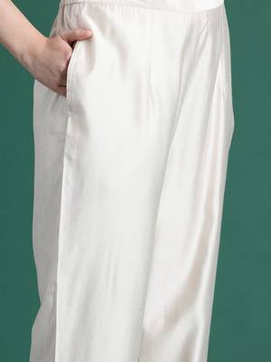 Ethnic Motifs Embroidered Panelled Liva Kurta With Trousers & Dupatta 3