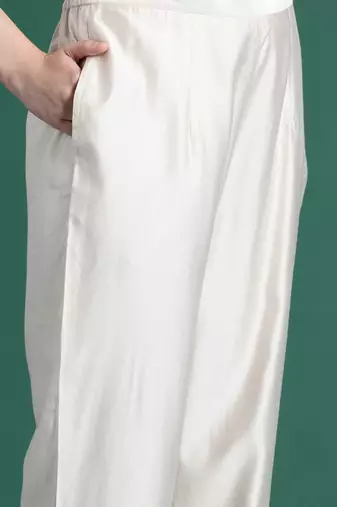 Ethnic Motifs Embroidered Panelled Liva Kurta With Trousers & Dupatta