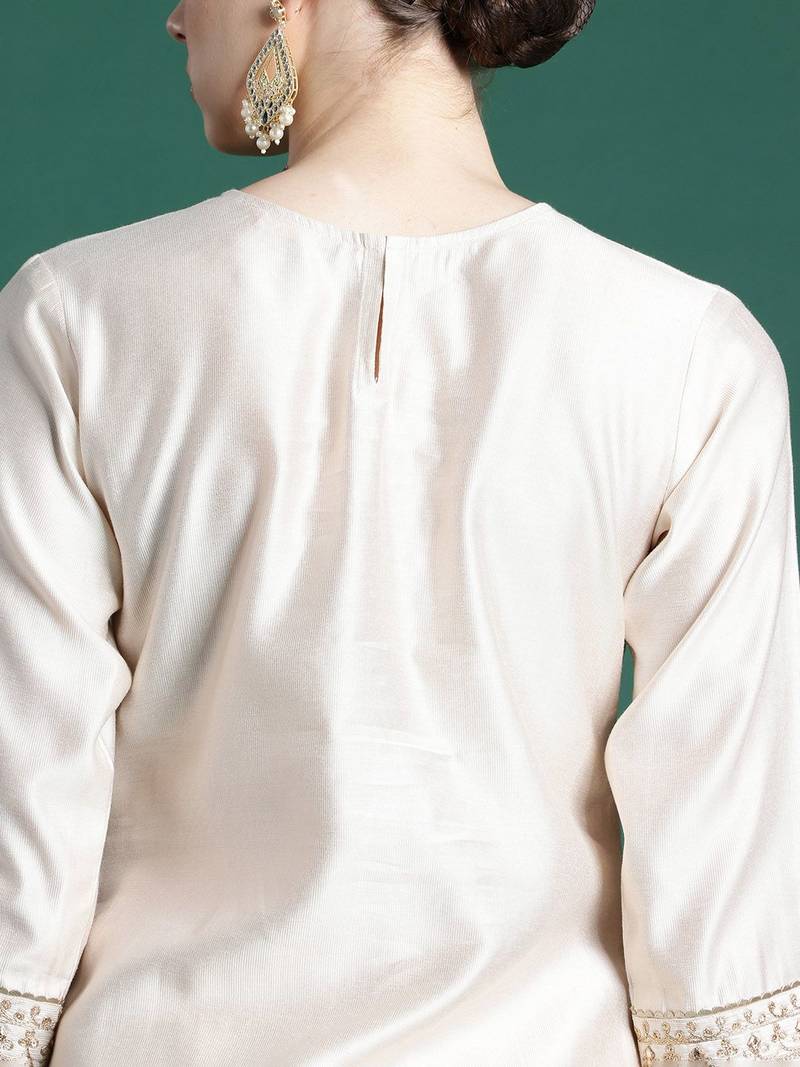 Ethnic Motifs Embroidered Panelled Liva Kurta With Trousers & Dupatta