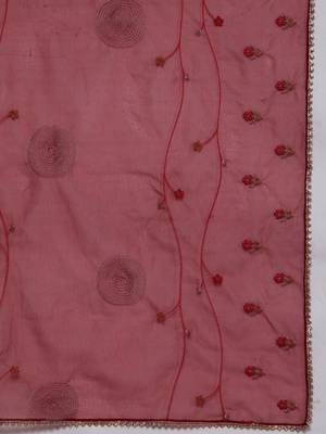 Floral Embroidered Round Neck Three-Quarter Sleeves Thread Work Kurta Set 3