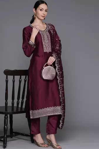 Ethnic Motifs Embroidered Regular Sequinned Kurta with Trousers & Dupatta