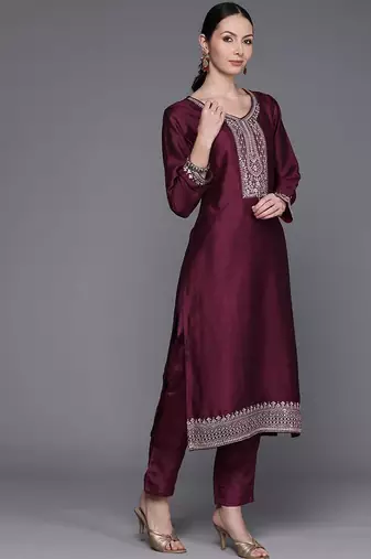 Ethnic Motifs Embroidered Regular Sequinned Kurta with Trousers & Dupatta