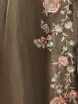 Floral Embroidered Regular Thread Work Chanderi Silk Straight Kurta Set 2