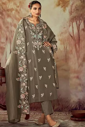 Floral Embroidered Regular Thread Work Chanderi Silk Straight Kurta Set