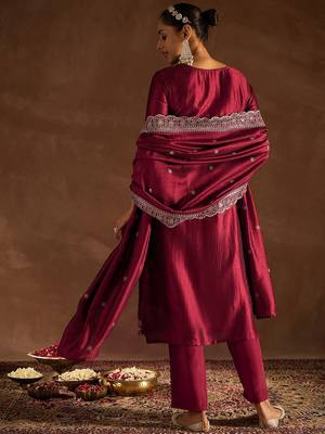 Ethnic Motifs Embroidered Thread Work Straight Kurta with Trousers & Dupatta 5