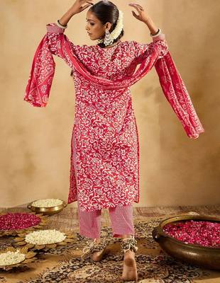 Red Floral Printed V-Neck Thread Work Straight Kurta With Trousers & Dupatta 4