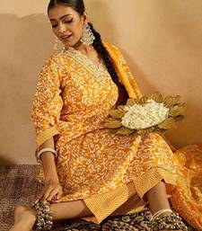 Mustard Floral Printed V-Neck Thread Work Straight Kurta With Trousers & Dupatta
