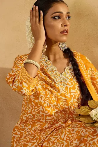 Mustard Floral Printed V-Neck Thread Work Straight Kurta With Trousers & Dupatta