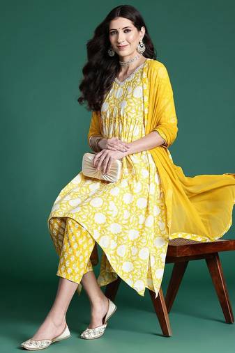 Women Floral Printed Empire Mirror Work Pure Cotton Kurta with Trousers & With Dupatta