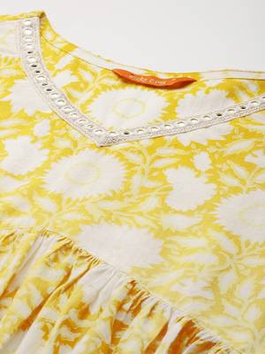 Women Floral Printed Empire Mirror Work Pure Cotton Kurta with Trousers & With Dupatta 2