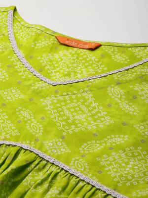 Women Bandhani Printed Empire Thread Work Pure Cotton Kurta with Trousers & With Dupatta 2