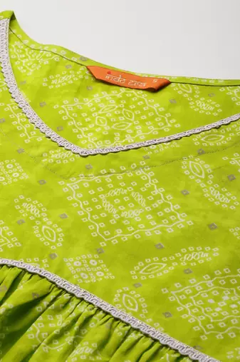 Women Bandhani Printed Empire Thread Work Pure Cotton Kurta with Trousers & With Dupatta