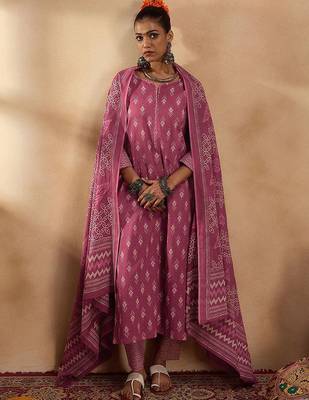 Ethnic Motifs Printed Pure Cotton Straight Kurta with Trousers & Dupatta 7