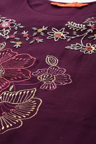 Women Floral Embroidered Regular Beads and Stones Kurta with Trousers & Dupatta