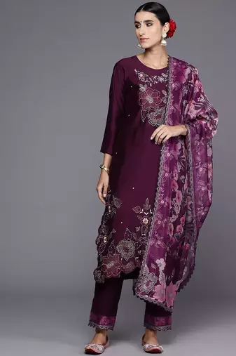 Women Floral Embroidered Regular Beads and Stones Kurta with Trousers & Dupatta