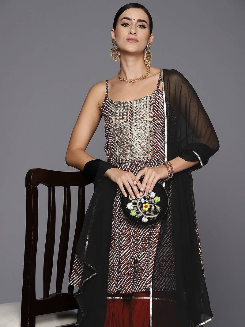 Women Dyed Regular Thread Work Kurta with Sharara & With Dupatta