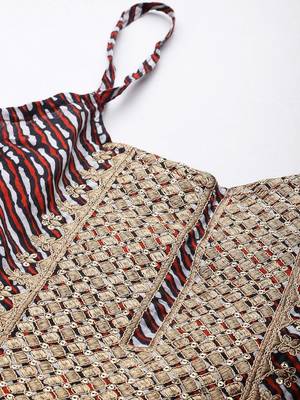 Women Dyed Regular Thread Work Kurta with Sharara & With Dupatta 2