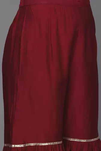 Women Dyed Regular Thread Work Kurta with Sharara & With Dupatta