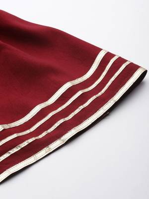 Women Dyed Regular Thread Work Kurta with Sharara & With Dupatta 9