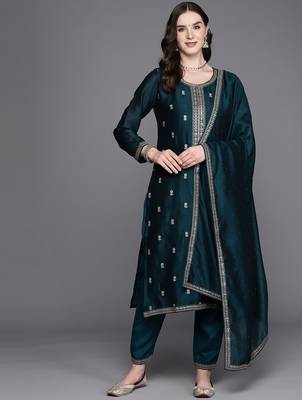 Floral Embroidered Regular Sequinned Kurta with Trousers & Dupatta 1